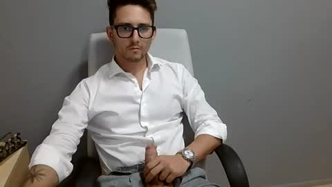 Snapshot of masterboss_fl chatting on 07.17.26 Master Boss online show from 07.17.26