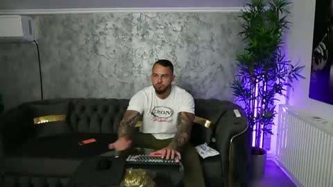masterkingmuscle online show from 04.30.26