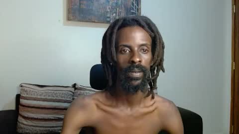 Marl online show from 12.15.25