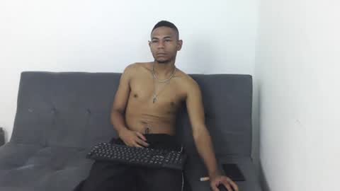 Snapshot of masters_latins chatting on 07.14.26 masters_latins online show from 07.14.26