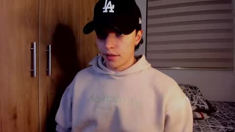 Snapshot of mastrangelo_x chatting on 01.18.26 mastrangelo_x online show from 01.18.26