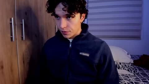 Snapshot of mastrangelo_x chatting on 02.13.26 mastrangelo_x online show from 02.13.26