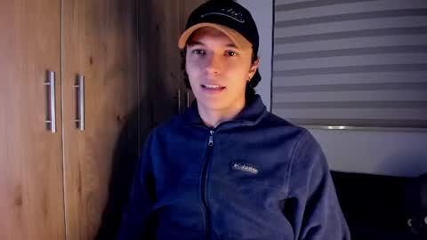 Snapshot of mastrangelo_x chatting on 07.28.26 mastrangelo_x online show from 07.28.26