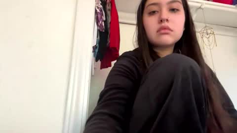 Snapshot of masturbatingmariamiller chatting on 12.13.25 masturbatingmariamiller online show from 12.13.25