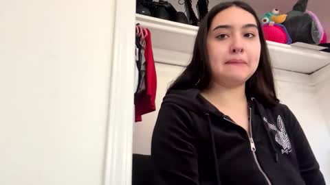 Snapshot of masturbatingmariamiller chatting on 12.14.25 masturbatingmariamiller online show from 12.14.25