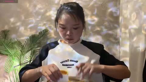 SuSu online show from 09.21.25