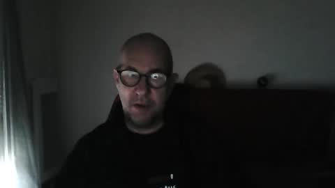Snapshot of mat11efou chatting on 05.19.26 mat11efou online show from 05.19.26