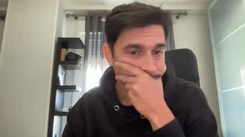 Snapshot of matahavi chatting on 11.22.25 Aaron online show from 11.22.25