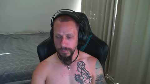 Snapshot of matchy666 chatting on 01.12.25 Matchy online show from 01.12.25