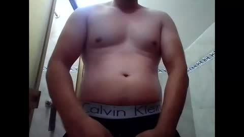 Snapshot of mateo2803 chatting on 02.19.25 mateo2803 online show from 02.19.25