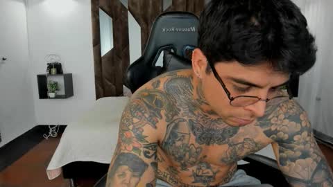 mateo_dilucajs1 online show from 10.11.25