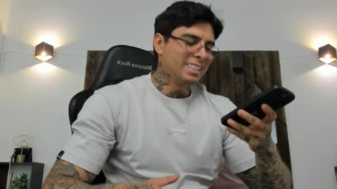 mateo_dilucajs1 online show from 10.19.25