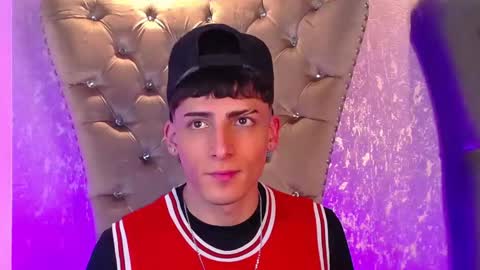 mateo mitchell online show from 10.23.25