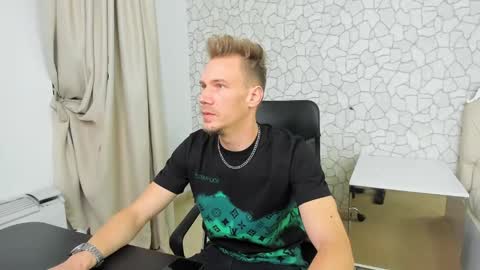 MateoBenjamin online show from 01.04.25