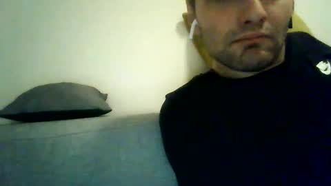 Snapshot of mateuszsolarski57 chatting on 12.20.25 mateuszsolarski57 online show from 12.20.25