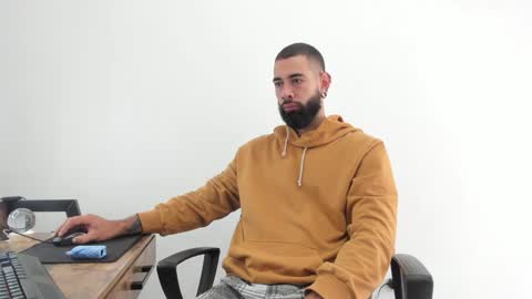 Matheus     online show from 12.30.24