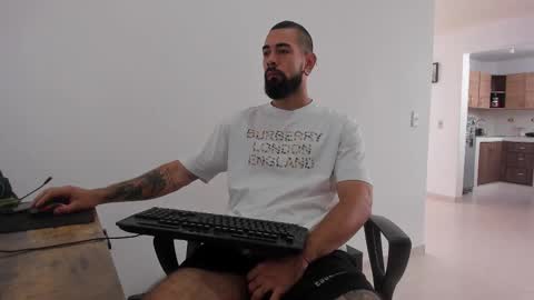 Matheus     online show from 09.15.25