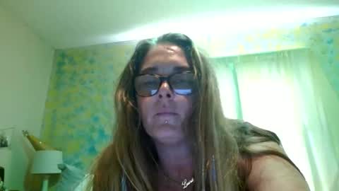 Snapshot of mathislauraashley2023 chatting on 05.27.26 mathislauraashley2023 online show from 05.27.26