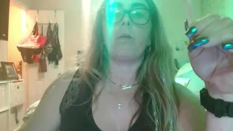 Snapshot of mathislauraashley2023 chatting on 05.29.26 mathislauraashley2023 online show from 05.29.26