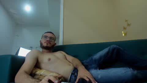 Snapshot of matia_zelvya chatting on 06.13.26 matia zelvya online show from 06.13.26