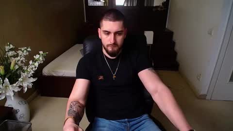 Snapshot of matiasdean chatting on 02.24.25 MatiasDean online show from 02.24.25