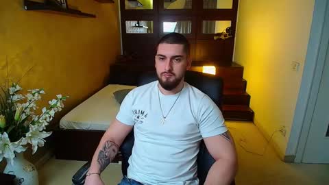 Snapshot of matiasdean chatting on 02.25.25 MatiasDean online show from 02.25.25