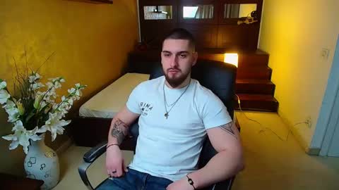 Snapshot of matiasdean chatting on 03.05.25 MatiasDean online show from 03.05.25