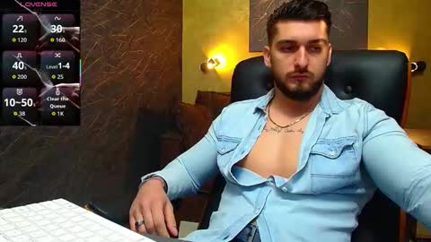 Snapshot of matiasdean chatting on 09.15.25 MatiasDean online show from 09.15.25