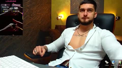 Snapshot of matiasdean chatting on 09.17.25 MatiasDean online show from 09.17.25