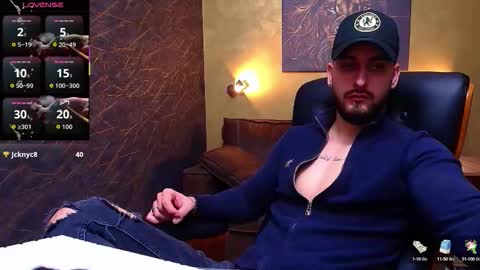 Snapshot of matiasdean chatting on 10.03.25 MatiasDean online show from 10.03.25