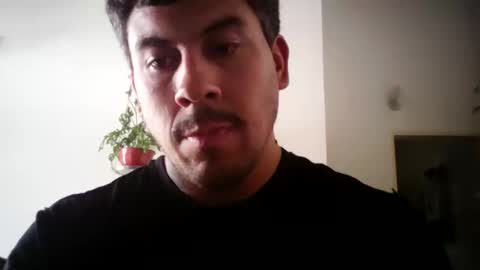 Snapshot of matifolk chatting on 12.20.25 matifolk online show from 12.20.25