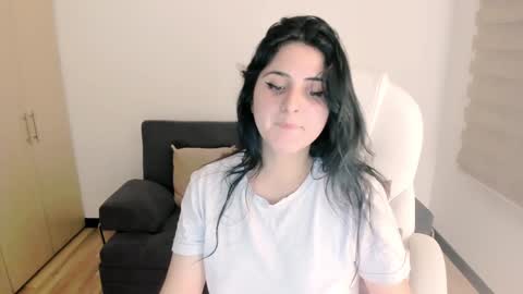 Lucia online show from 01.11.25