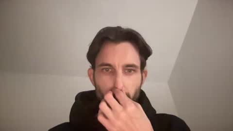 Snapshot of mattcarta chatting on 01.10.25 mattcarta online show from 01.10.25