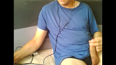 Snapshot of mattek89 chatting on 09.24.25 mattek89 online show from 09.24.25