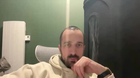 M online show from 12.19.25