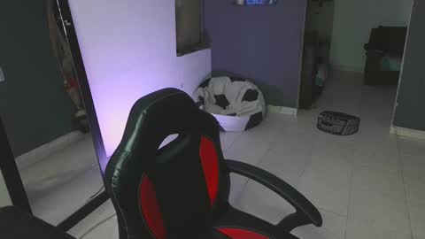 mattias     online show from 02.25.25