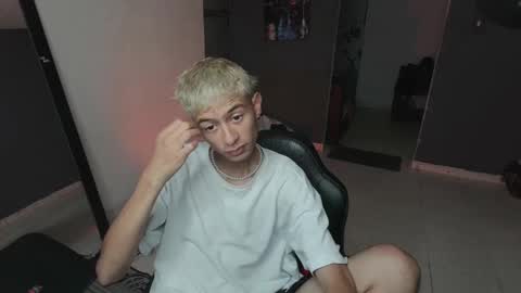 mattias     online show from 03.06.25