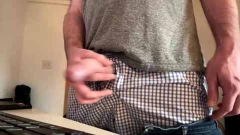 Snapshot of mattiufr chatting on 12.16.24 Matt online show from 12.16.24