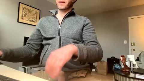 Snapshot of mattiufr chatting on 12.17.25 Matt online show from 12.17.25