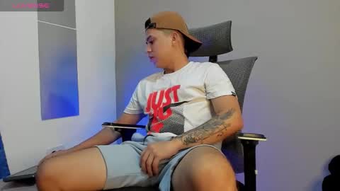 mattiwsmorris_ online show from 11.17.25