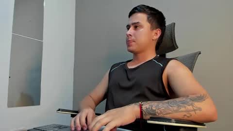 mattiwsmorris_ online show from 12.05.25