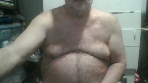 Snapshot of mattnudist chatting on 12.16.24 Matt online show from 12.16.24