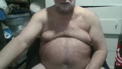 Snapshot of mattnudist chatting on 01.05.25 Matt online show from 01.05.25