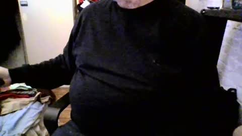 Snapshot of mattnudist chatting on 03.04.25 Matt online show from 03.04.25