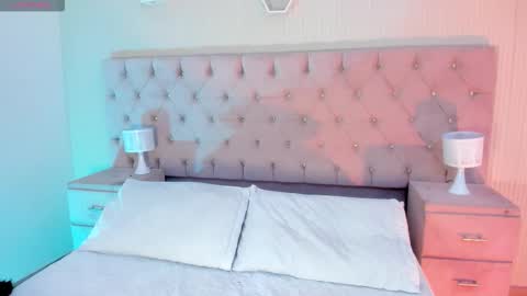 Snapshot of mattthompsonn chatting on 10.23.25 Matt online show from 10.23.25