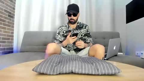 Snapshot of mattxfeet chatting on 12.13.24 Matt online show from 12.13.24