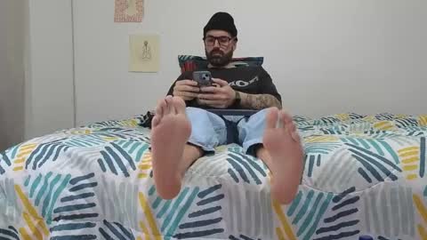 Snapshot of mattxfeet chatting on 05.10.26 Matt online show from 05.10.26