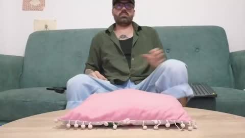 Snapshot of mattxfeet chatting on 05.18.26 Matt online show from 05.18.26