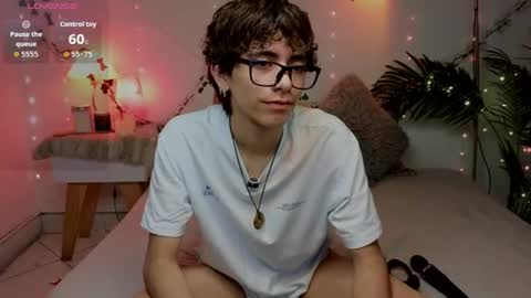 Snapshot of matty_spark chatting on 06.17.26 matty_spark online show from 06.17.26
