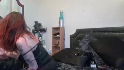 Snapshot of matty_tina chatting on 12.04.24 Tina and Matty online show from 12.04.24